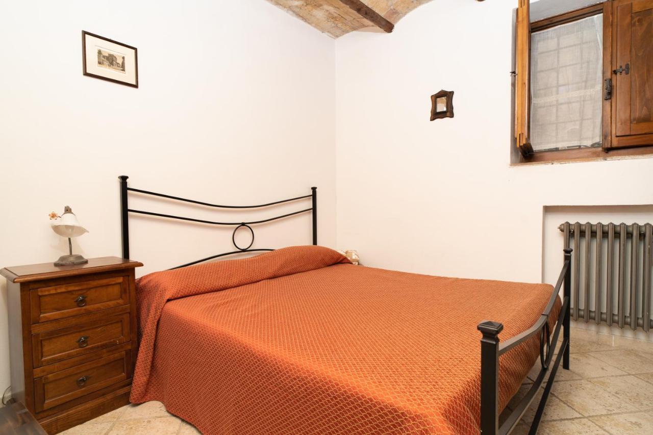 La Casa Dell' Etrusco Villa Tarquinia Luaran gambar