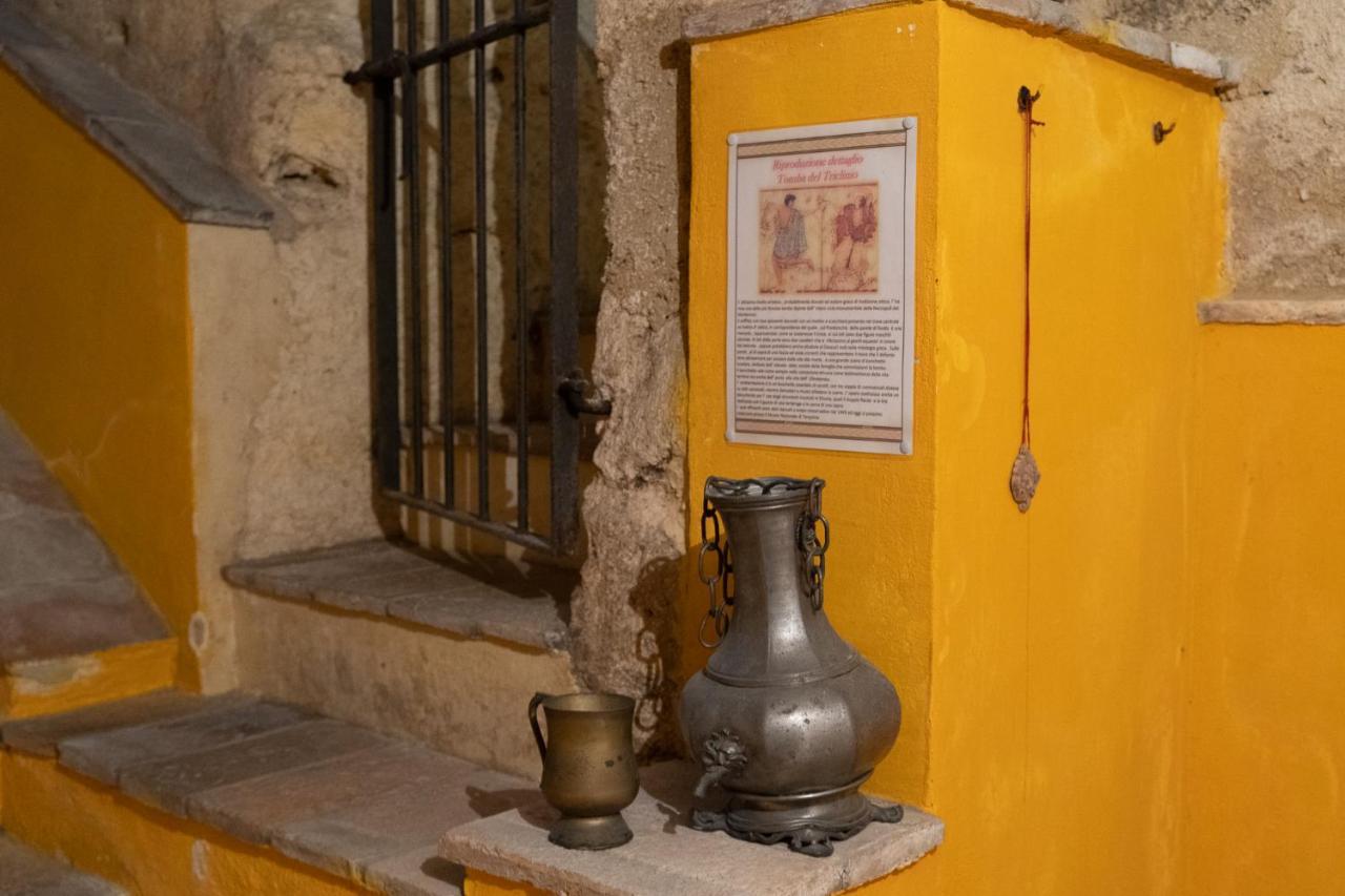 La Casa Dell' Etrusco Villa Tarquinia Luaran gambar